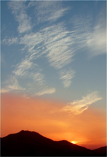 Coucher de soleil sur le Massif des Albres